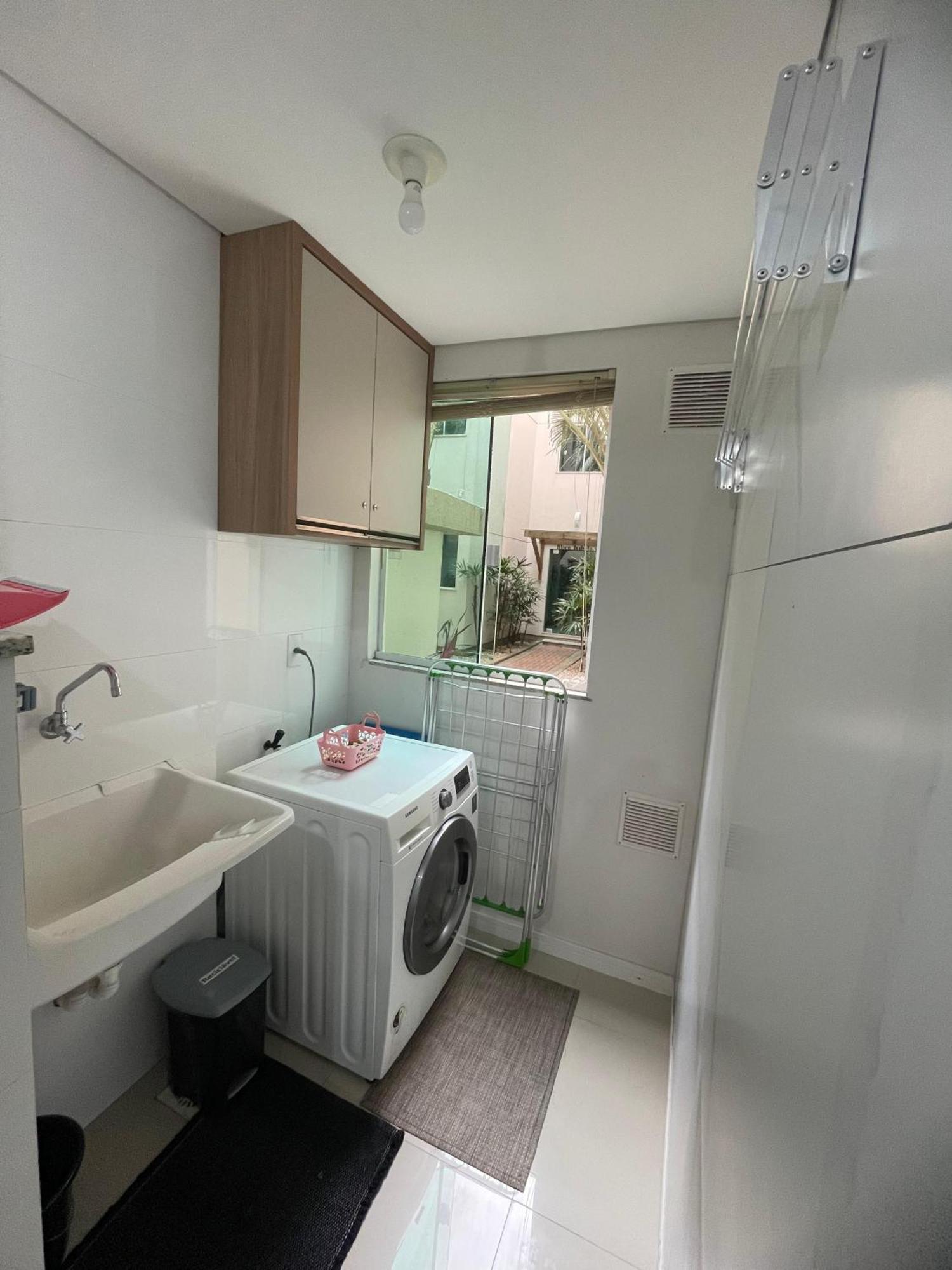 Residencial Galapagos, Praia Da Vila Имбитуба Екстериор снимка