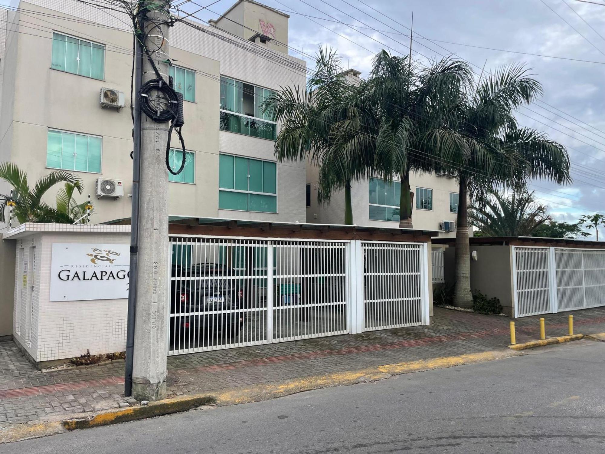 Residencial Galapagos, Praia Da Vila Имбитуба Екстериор снимка